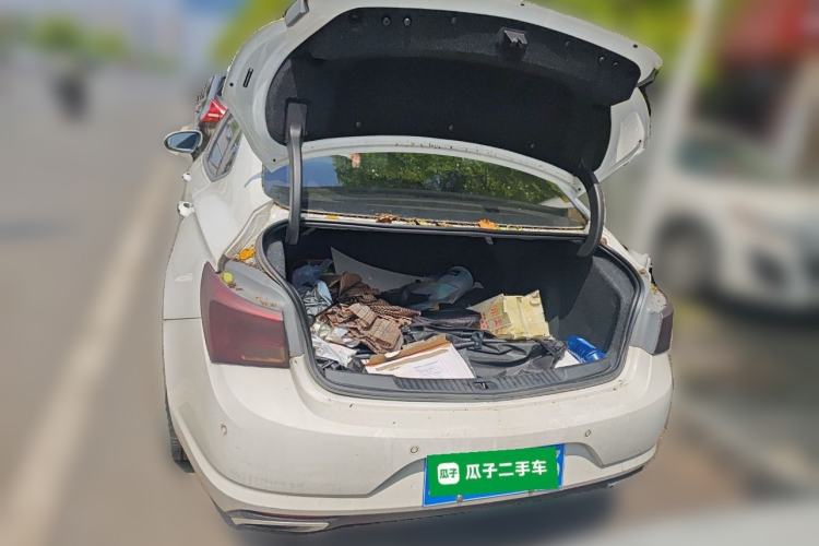 Used Buick Verano 2019 Sedan 20T Dual-Clutch Luxury Model