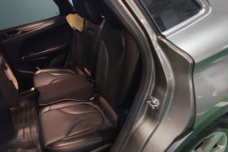 Used Lincoln MKC 2017 2.0T Two-Wheel Drive Deluxe Edition
