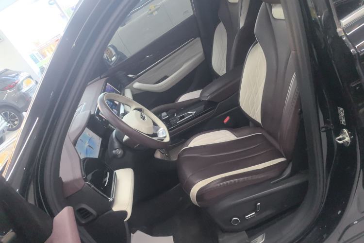 Used Geely Auto Monjaro L 2024 2.0TD High-Power Automatic Two-Wheel Drive Yunqi Version