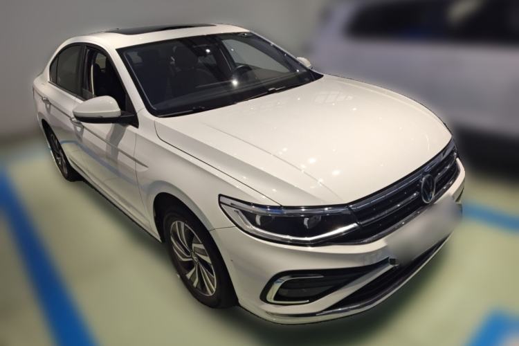 Used Volkswagen Bora 2023 200TSI DSG Enjoyment Edition Front Right 45 Deg