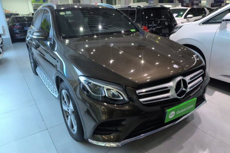 Used Mercedes-Benz GLC 2017 GLC 260 4MATIC Luxury Model