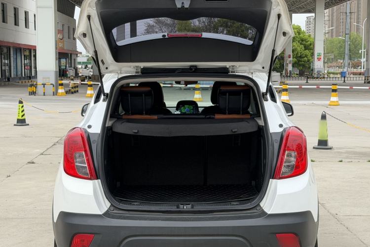 Used Buick Encore 2015 1.4T Automatic Two-Wheel Drive Urban Elite Version Trunk