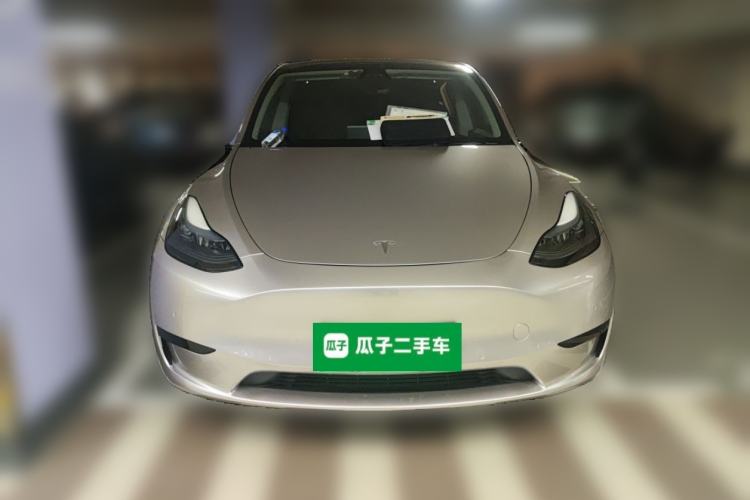 Used Tesla Model Y 2022 Rear-Wheel-Drive Version Front