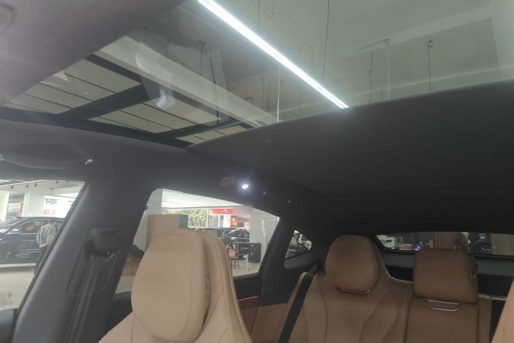 Used Hima Luxeed R7 2026 Model Range-Extending Ultra