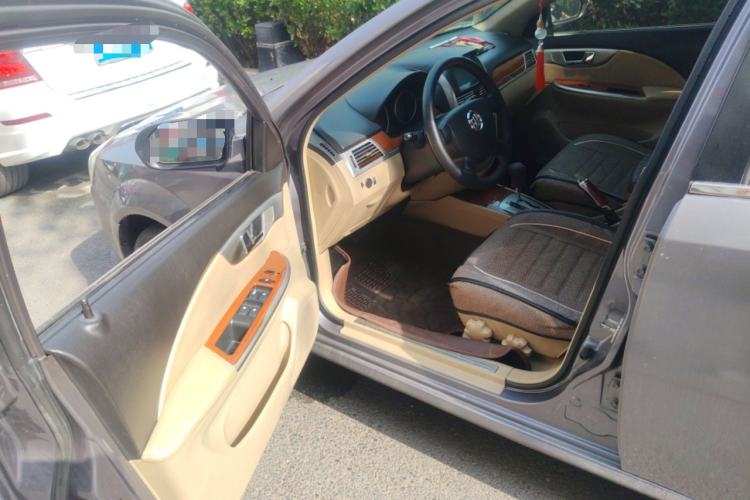 Used Buick Excelle 2011 1.6 LE-AT
