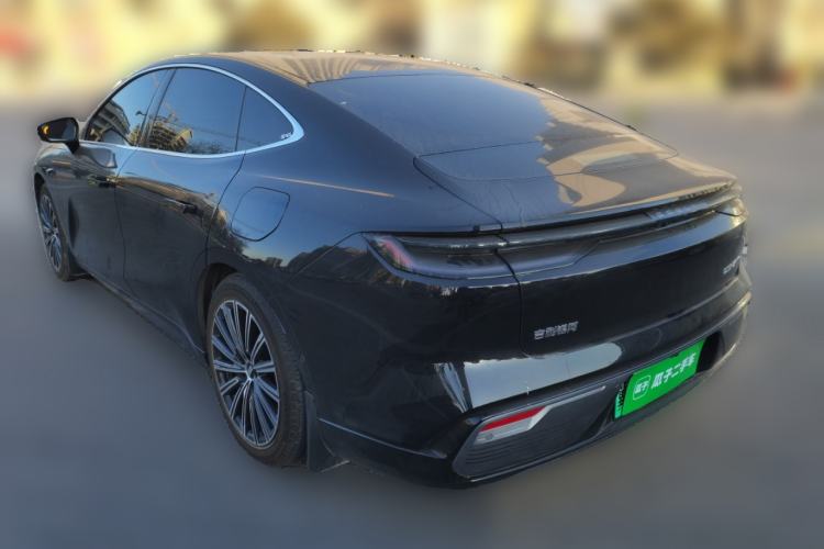 Used Geely Galaxy 8 2025 130km EM-i Flagship Edition