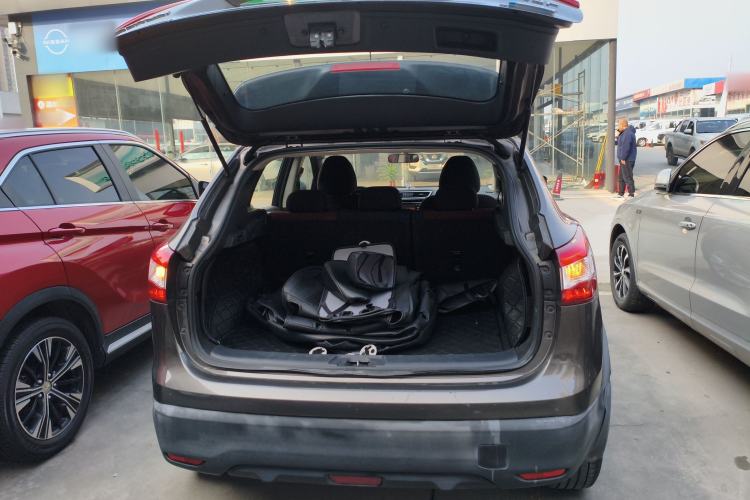 Used Nissan Qashqai 2016 2.0L CVT Elite Edition