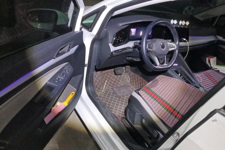 Used Volkswagen Golf 2021 280TSI DSG Pro Driver Seat