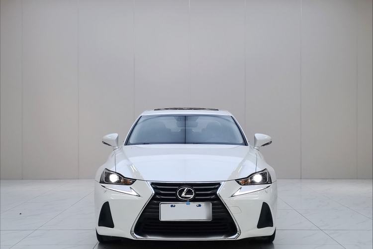Used Lexus IS 2017 300 FENGSHANG Edition
