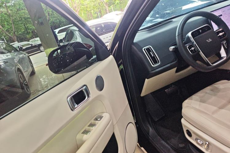 Used Li Auto L6 2024 Pro Model Driver Seat