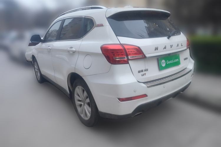 Used Haval H2 2016 Red-Label 1.5T Manual Two-Wheel Drive Luxury Model