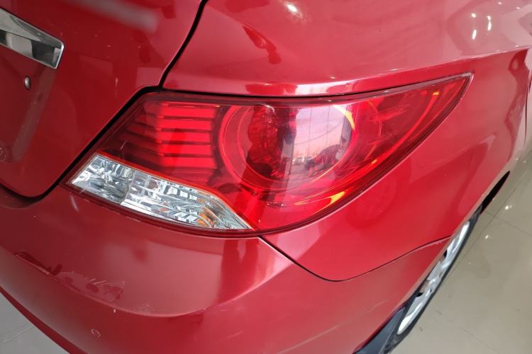 Used Hyundai Verna (older generation) 2010 Sedan 1.4L Manual Comfort GS