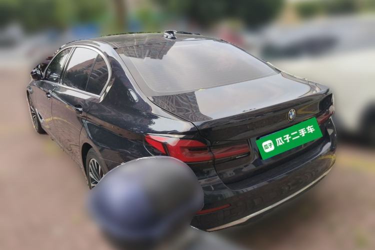 Used BMW 5 Series 2022 Restyled 525Li Luxury Package Rear Left 45 Deg