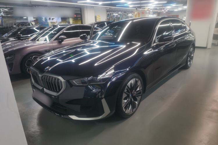 Used BMW 5 Series 2025 530Li Leading Edition Luxury Package
