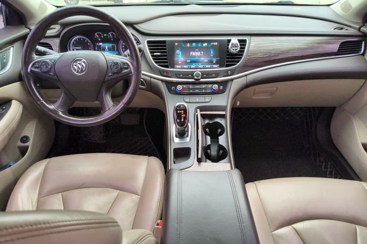 Used Buick LaCrosse 2016 Revised 20T Leading Edition Center Console