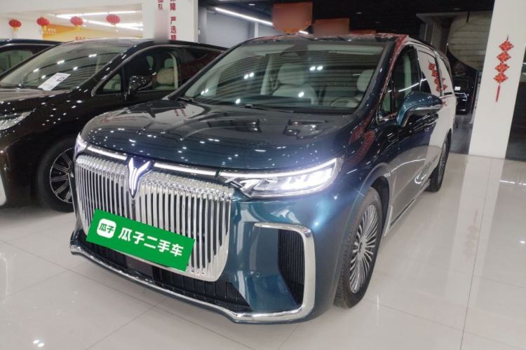 Used VOYAH Dream 2025 PHEV Four-Wheel Drive Prestige Kunpeng Edition
