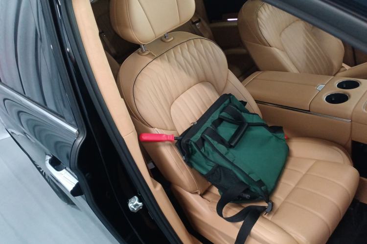 Used VOYAH Dream 2025 PHEV Four-Wheel-Drive Flagship Kunpeng Edition