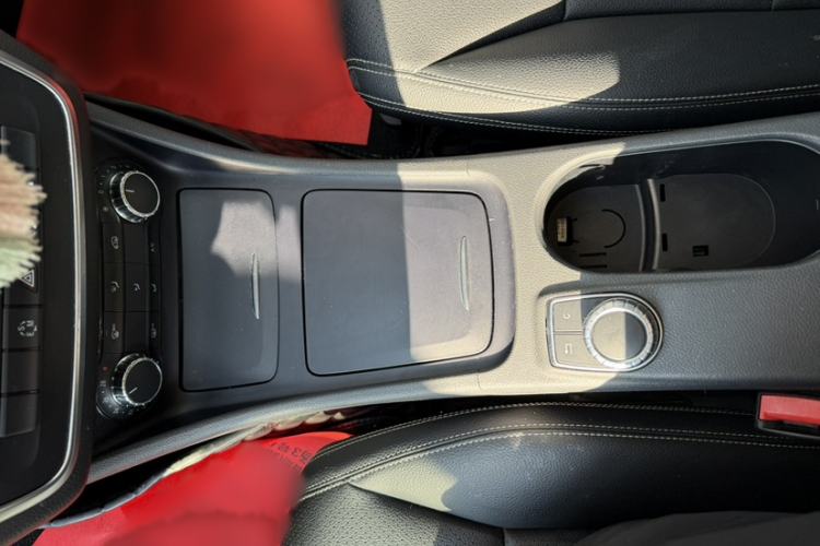 Used Mercedes-Benz GLA 2015 GLA 200 Fashion Model