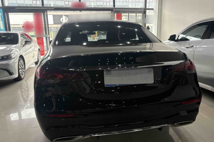 Used Mercedes-Benz E-Class 2021 Restyled E 300 L Sporty and Stylish Edition Exterior 4