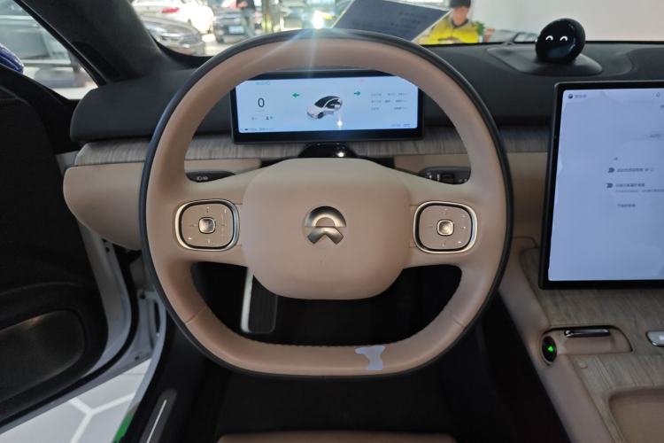 Used Nio ET7 2022 100 kWh
