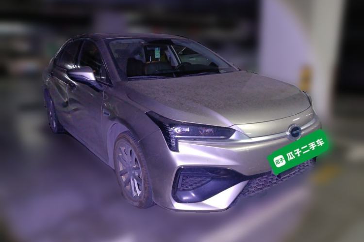 Used AION S 2023 Xuan 580 55.2 kWh Lithium Iron Phosphate Front Right 45 Deg