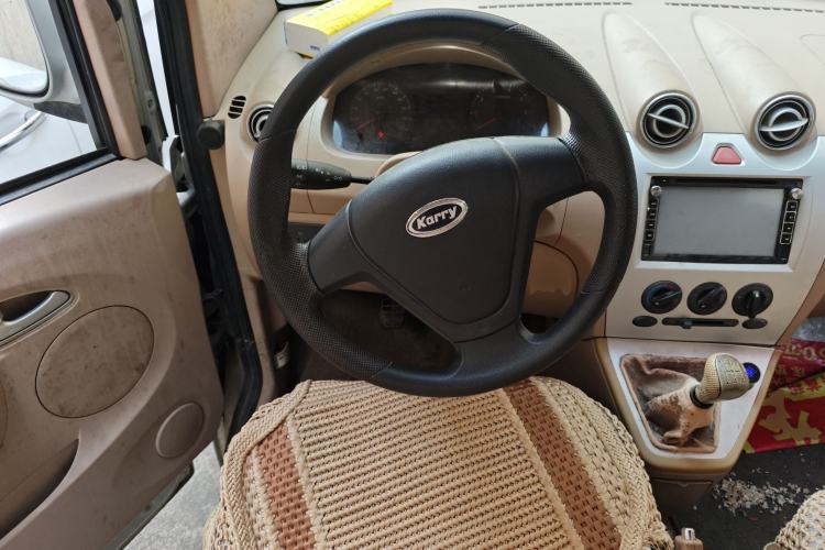 Used Karry Youya 2 2013 1.5L Standard Model
