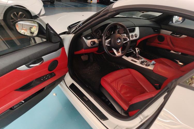 Used BMW Z4 2013 sDrive20i Leading Model