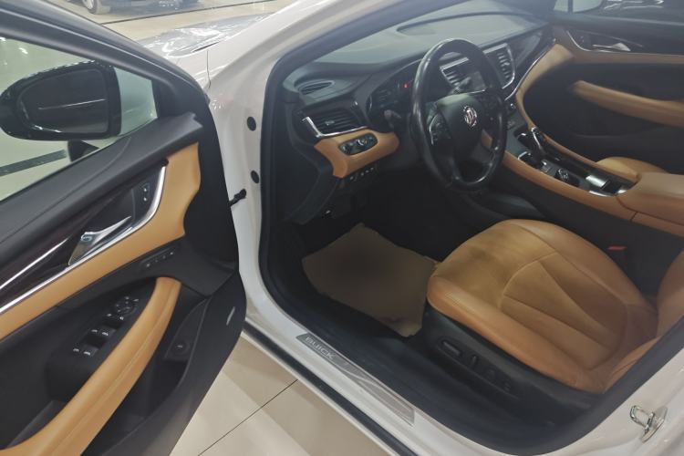 Used Buick LaCrosse 2018 28T Luxury Model