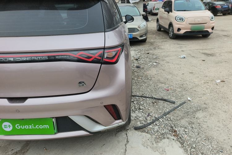 Used BYD Dolphin 2021 405 km Fashion Edition
