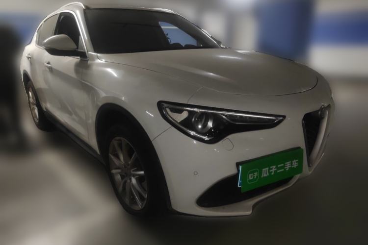 Used Alfa Romeo Stelvio 2017 2.0T 200HP Luxury Edition
