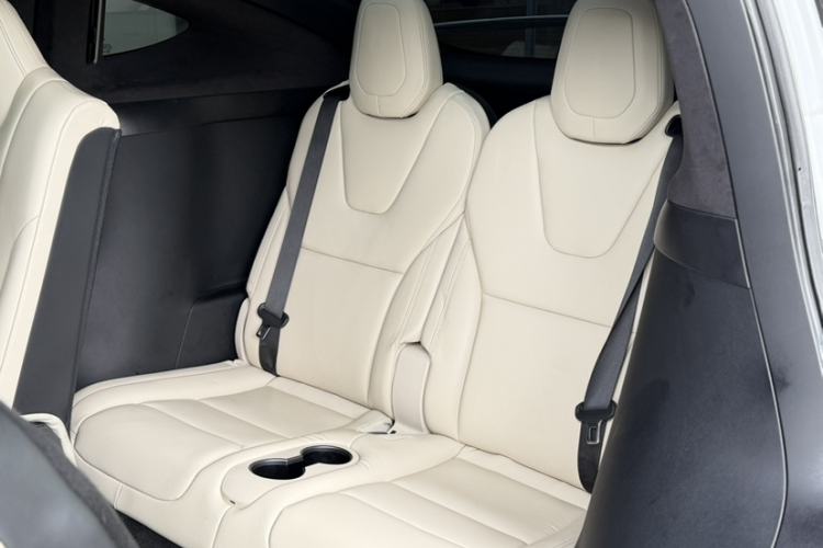 Used Tesla Model X 2019 Long-Range Version
