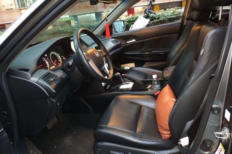 Used Honda Accord 2013 2.0L SE
