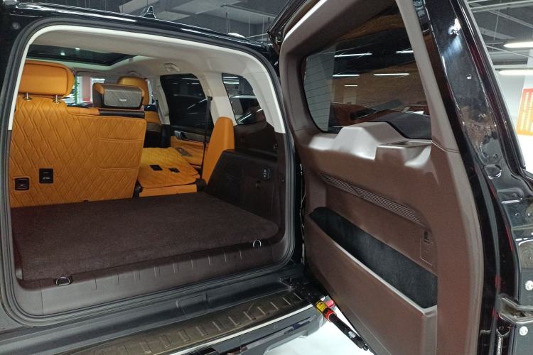 Used Tank 500 New Energy 2023 Hi4-T
