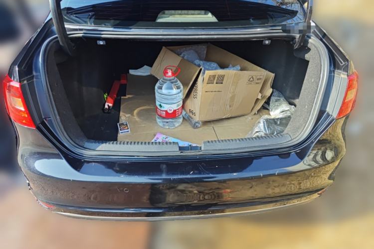 Used Volkswagen Sagitar 2014 Revised Version 1.6L Manual Comfort Edition
