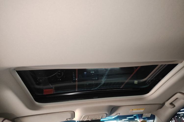 Used Buick GL8 2023 Land Executive Class 652T Luxury Model