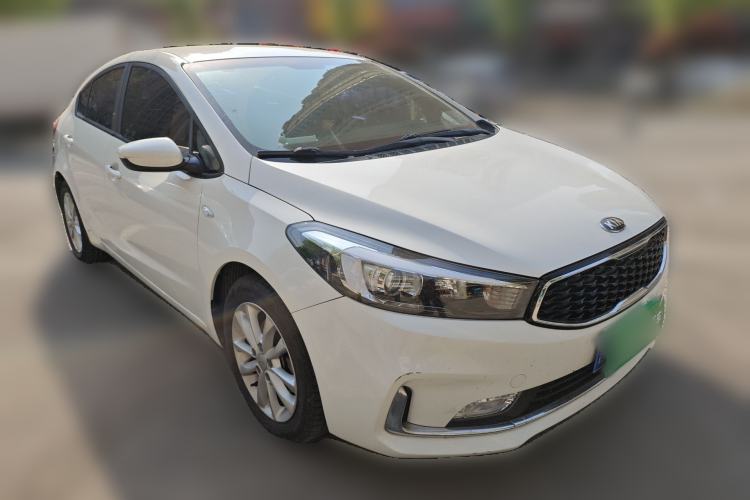 Used Kia K3 2016 1.6L Automatic GL Front Right 45 Deg