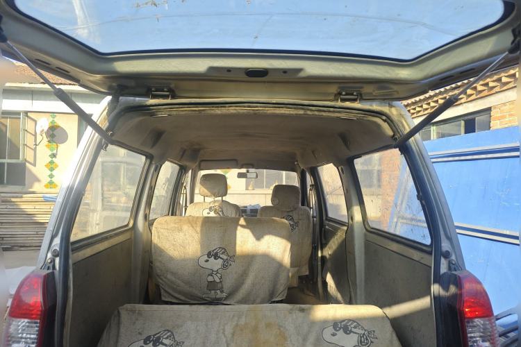 Used Haima Fosida Rongda 2012 1.0L Standard Version LJ465QR1E2 Trunk