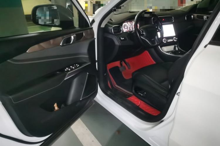 Used Lynk & Co 01 2020 2.0T Two-Wheel Drive Pure Pro Version China VI Standard Driver Seat