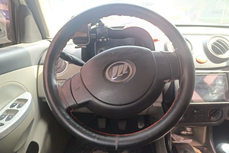 Used Lifan Auto 320 2012 Champion Edition 1.3L Manual Cool Leap Model
