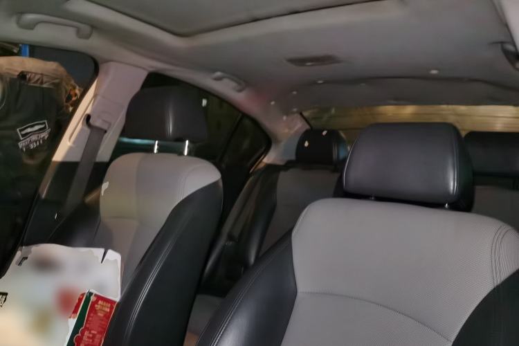 Used Chevrolet Cruze 2013 1.6L SL Sunroof Edition MT
