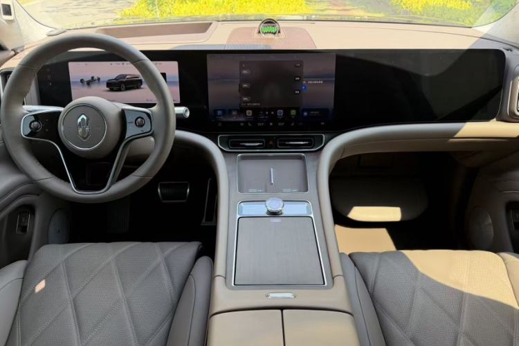 Used Hima AITO M9 2025 Extended-Range Ultra Version 52 kWh 6-Seater Interior 6