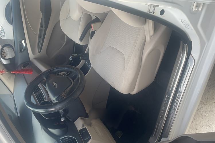 Used Chery Arrizo 3 2015 1.5L Manual High-End Version