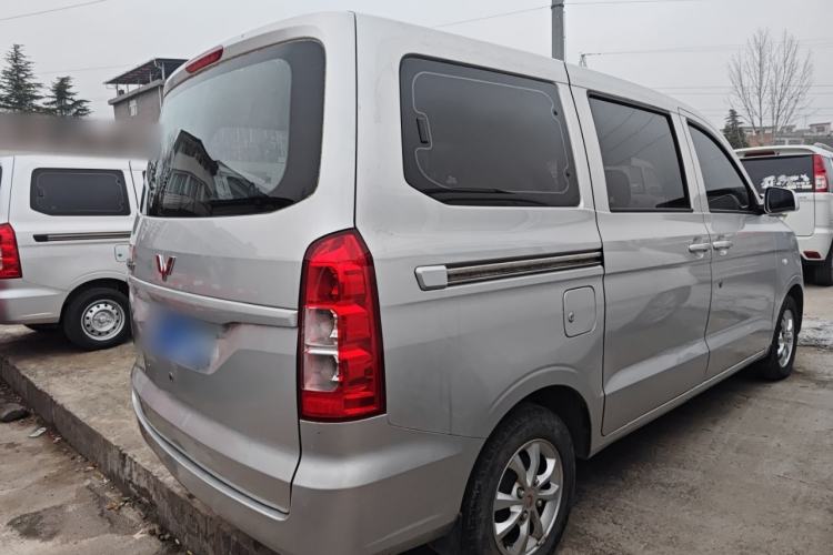 Used Wuling Hongguang V 2022 1.5L Enjoy Edition Electric-Powered LAR
