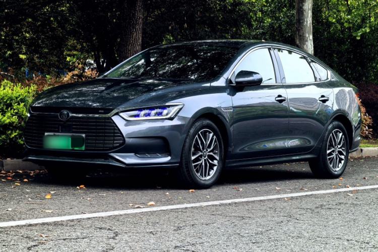 Used BYD Qin Pro New Energy 2019 EV Super Edition High-Power Smart Connect Luxurious Model