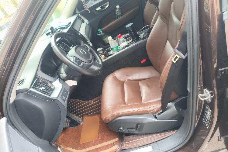 Used Volvo XC60 2019 T5 4x4 Smart Edition China V Standard Left Front Seat