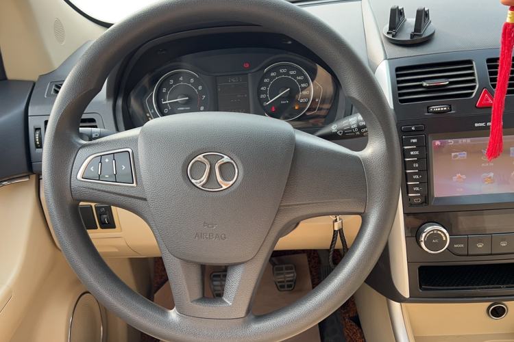 Used BAIC Senova D20 2015 Hatchback 1.5L Manual Leshang Version
