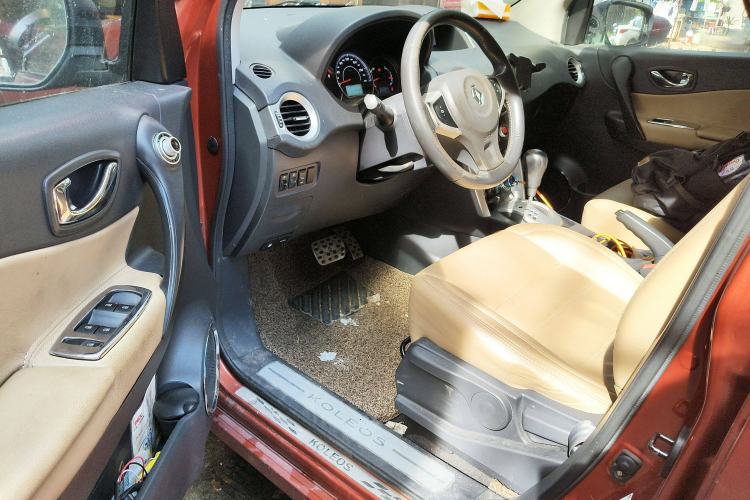 Used Renault Koleos 2012 2.5 Two-Wheel Drive Urban Edition