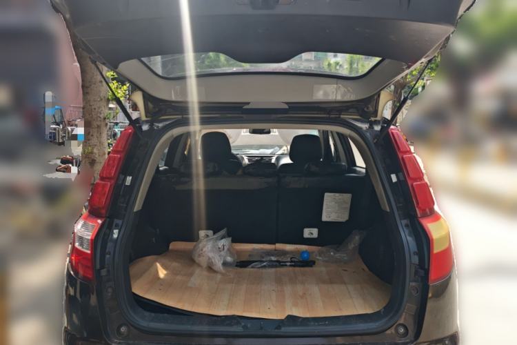 Used Geely Auto GX7 2014 1.8L Manual Value-Added Sunroof Edition
