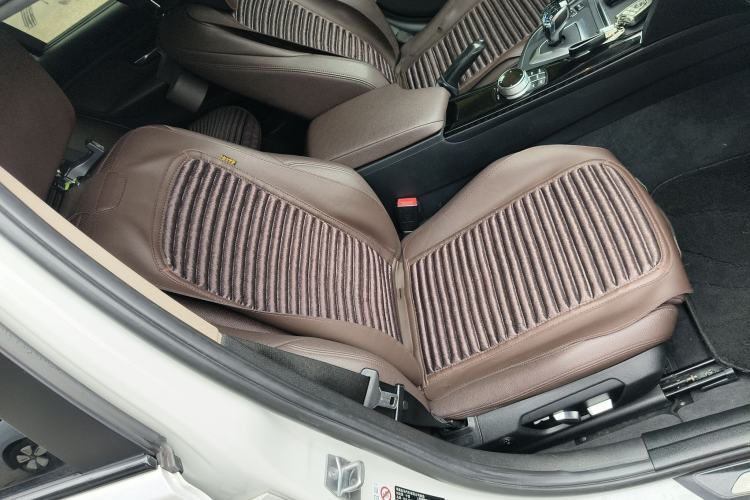 Used BMW 3 Series 2019 320Li Fashion Model Right Front Seat