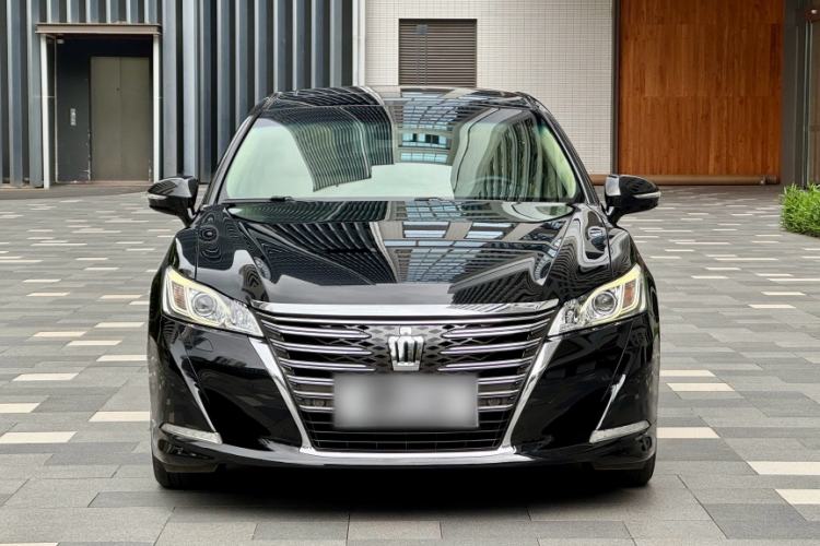 Used Toyota Crown 2015 2.0T Fashion Edition Exterior 2